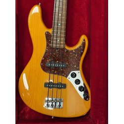 (BRUGT) Fender American Deluxe Jazz Bass